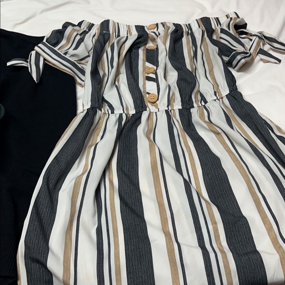 Office attire - Picture 6 of 10